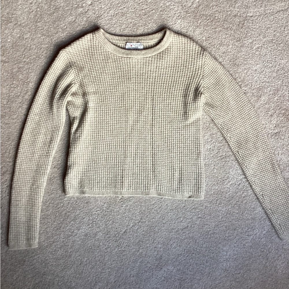 Elegant Beige Crew Neck Sweater somewhat crop